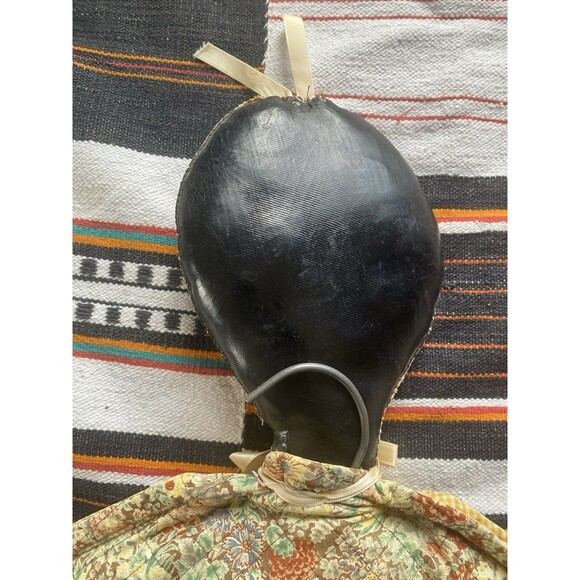 Antique Carnival Knock Down Flapper Girl Head On Bag W/ Hanger. Rare. Vintage. - Picture 6 of 15